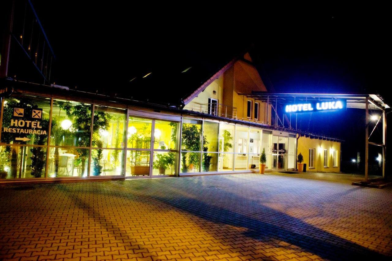 Hotel Luka Radom Luaran gambar