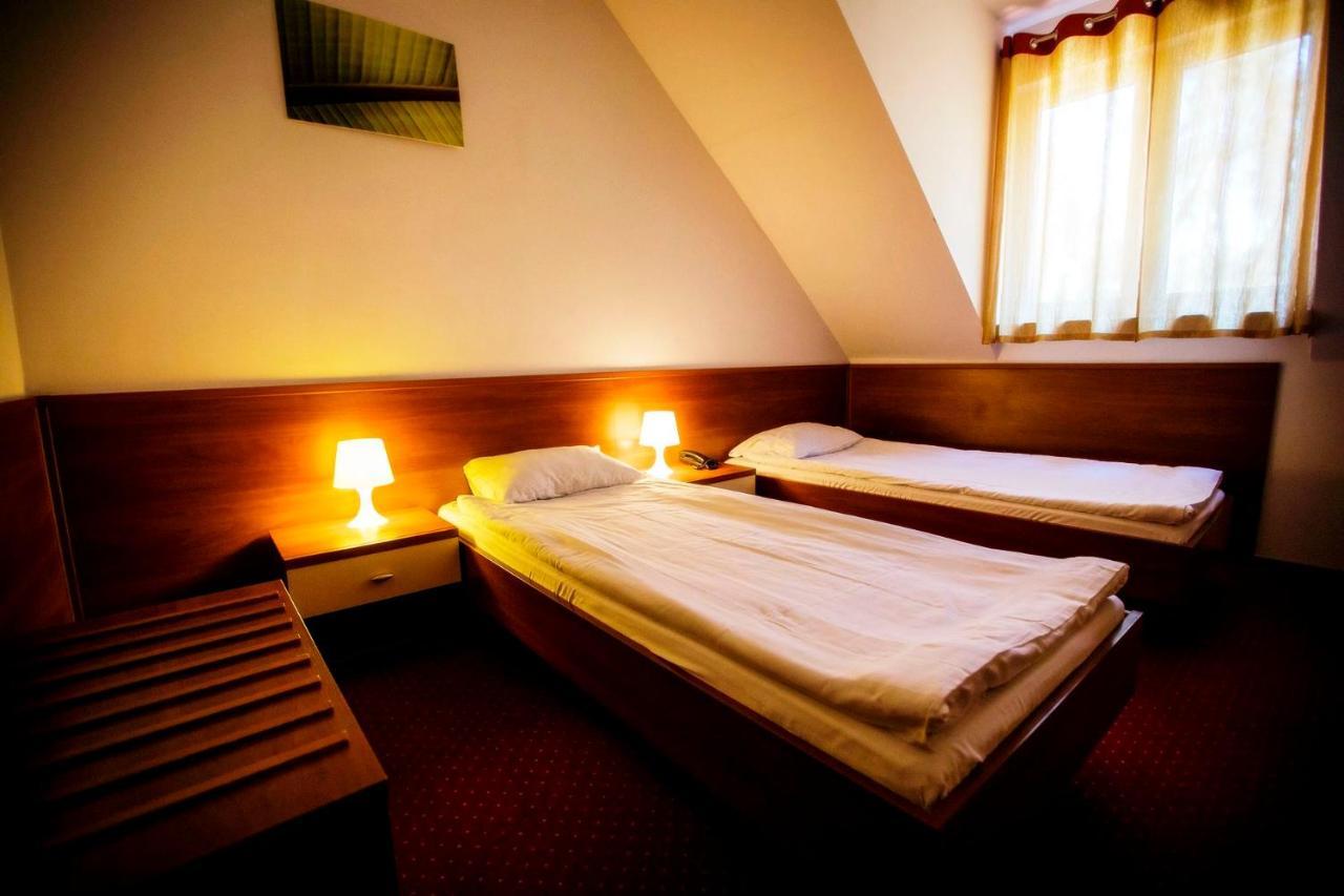 Hotel Luka Radom Luaran gambar