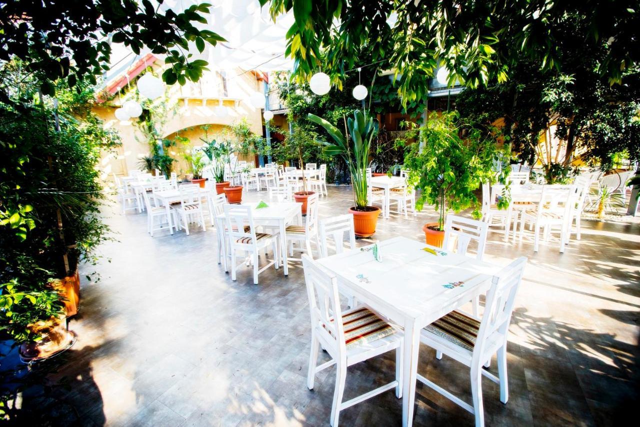 Hotel Luka Radom Luaran gambar