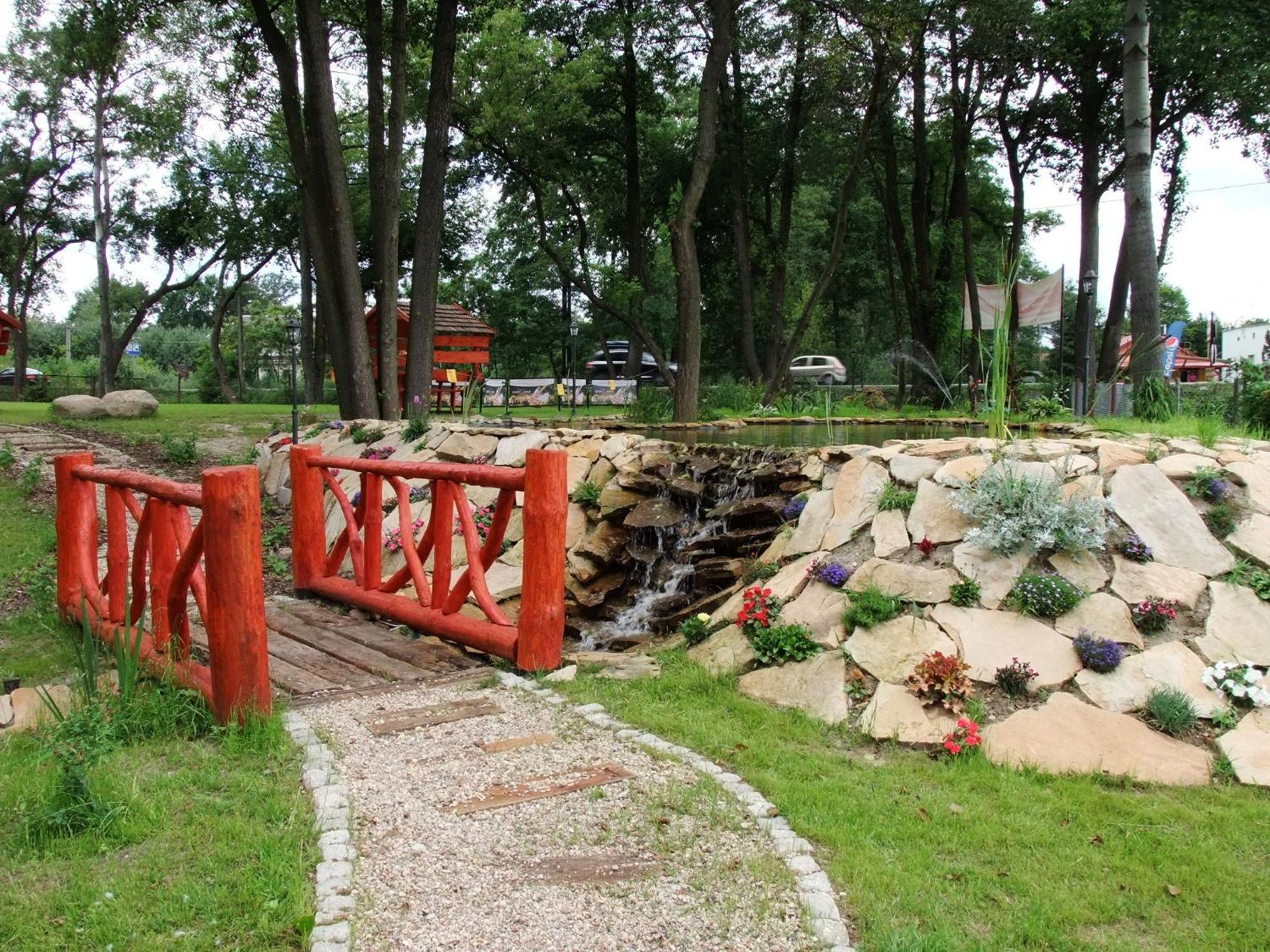 Hotel Luka Radom Luaran gambar